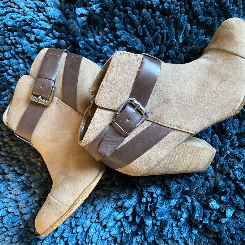 Booties - Picture 5 of 5